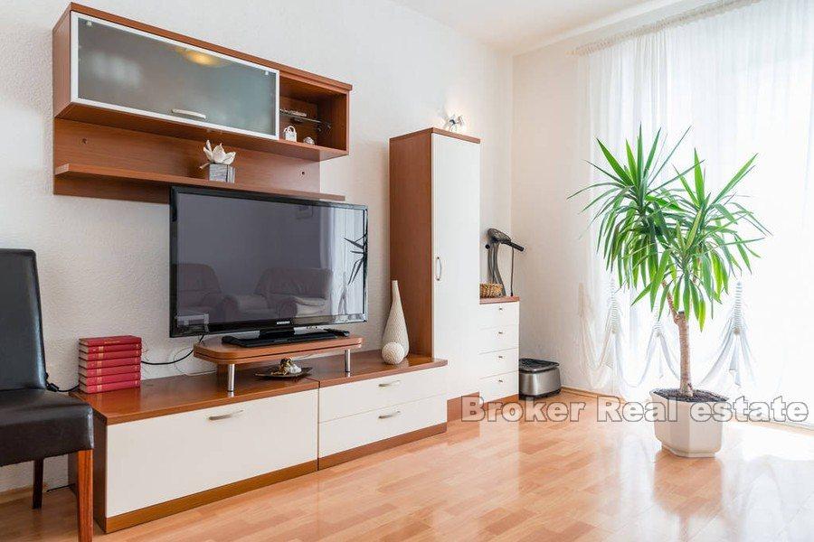 Parhus med havsutsikt