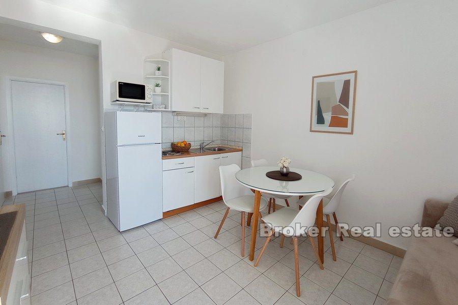 Semi-detached house with sea view