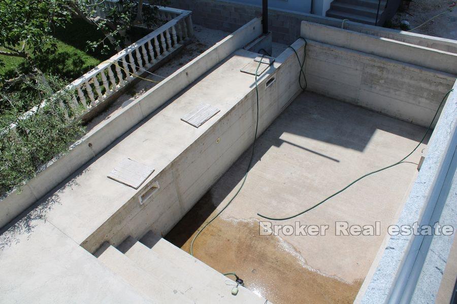 Casa di recente costruzione vicino al mare