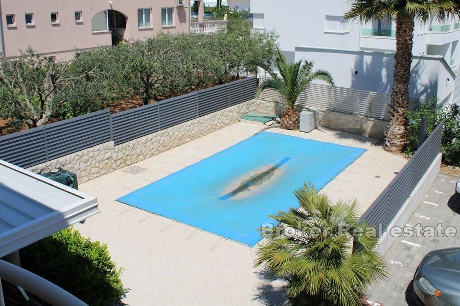 Многоквартирный дом у моря