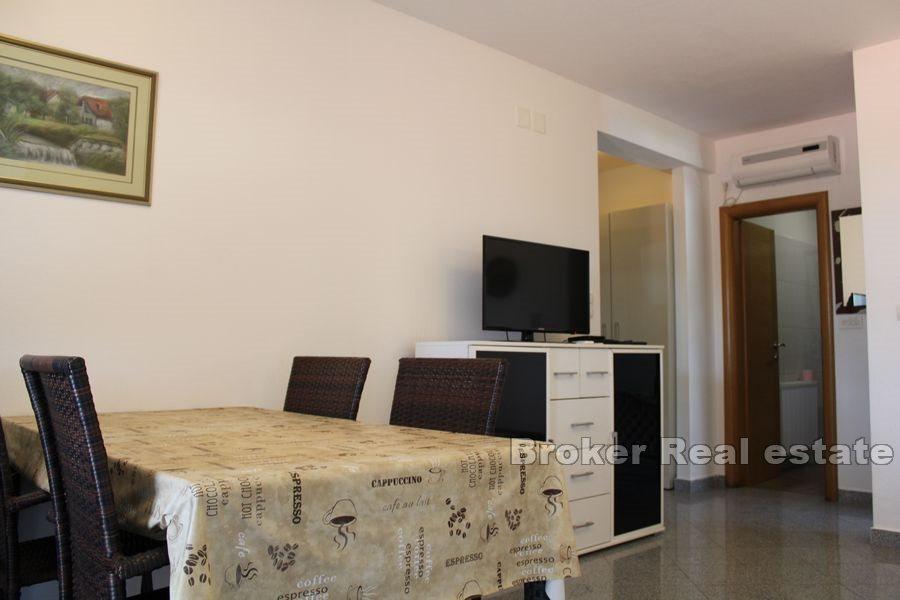 Многоквартирный дом у моря