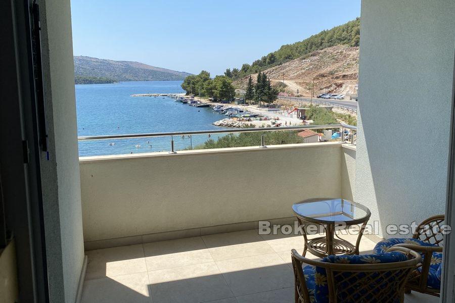 Appartement au premier rang de la mer
