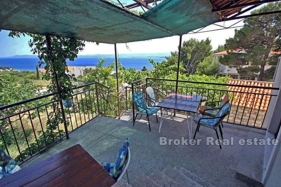 Apartmánový dům s panoramatickým výhledem na moře