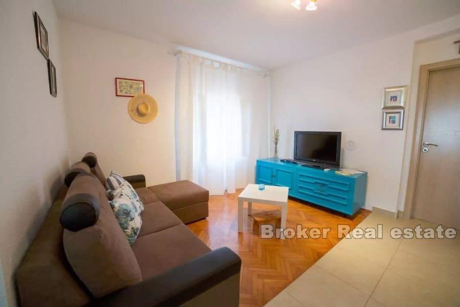 Apartmánový dům s panoramatickým výhledem na moře