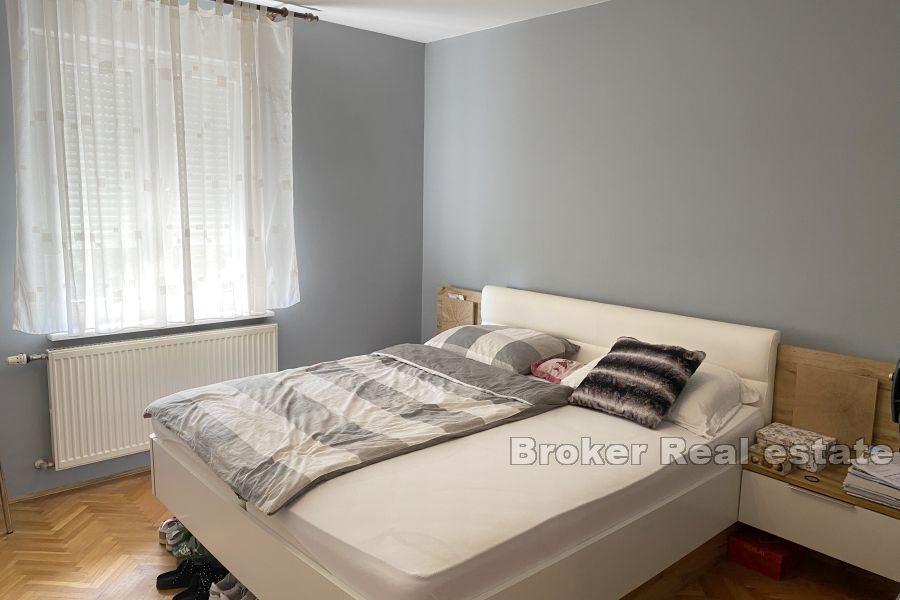 Blatine - Romslig leilighet med flott beliggenhet