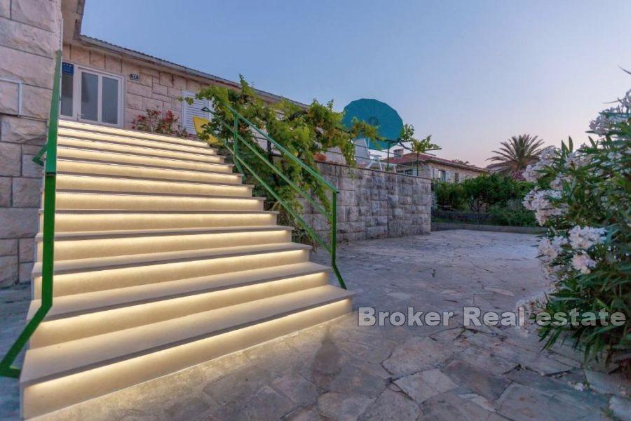 Kuća s predivnom okućnicom