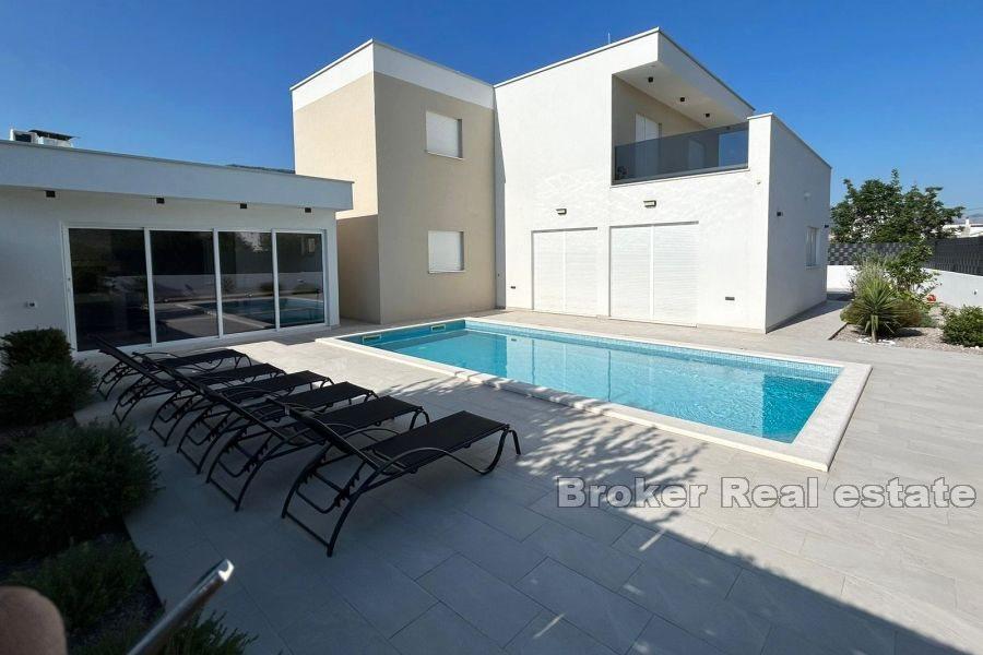 Luxury villa with pool