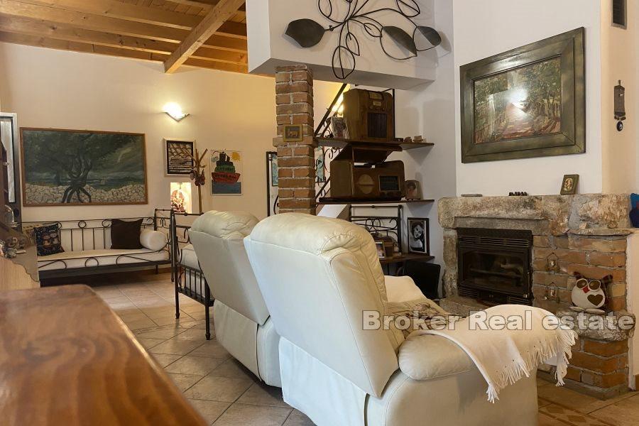 Haus im Zentrum einer Kleinstadt