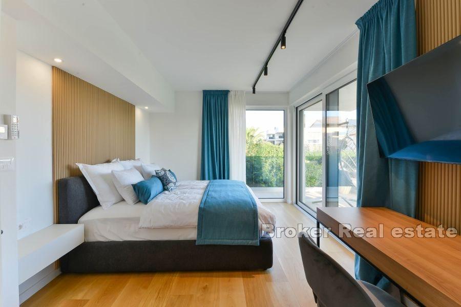 Tomannsbolig med havutsikt