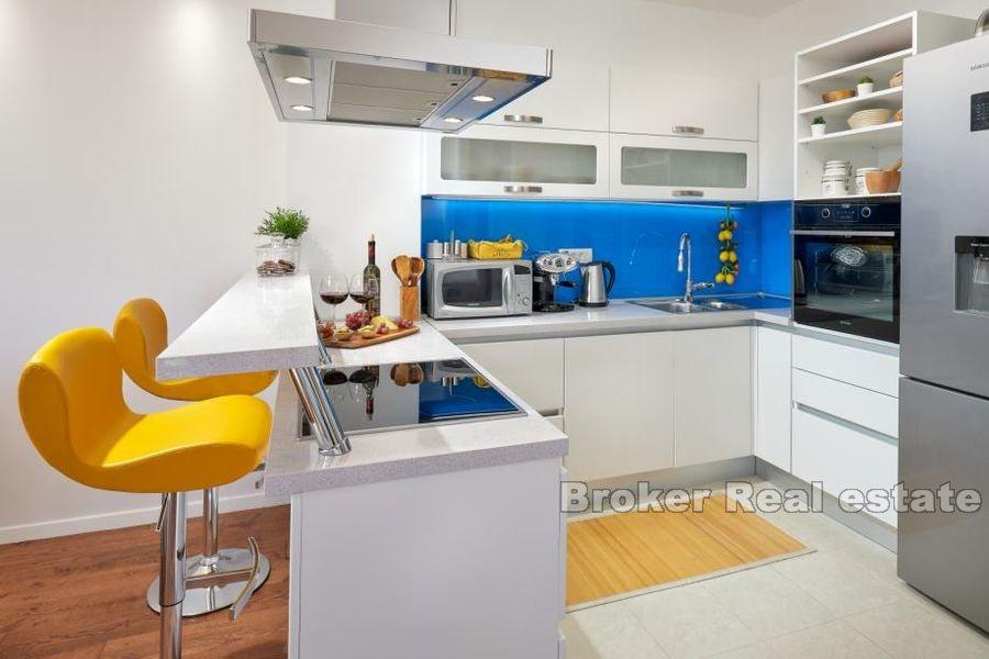 Meje, luxury three-bedroom apartment