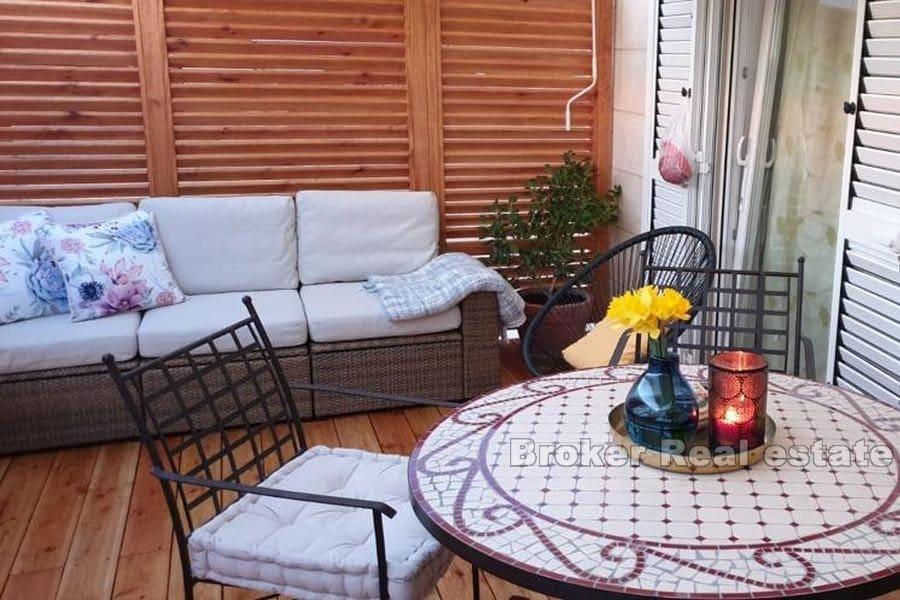 Pazdigrad, dvoupokojový apartmán s výhledem na moře