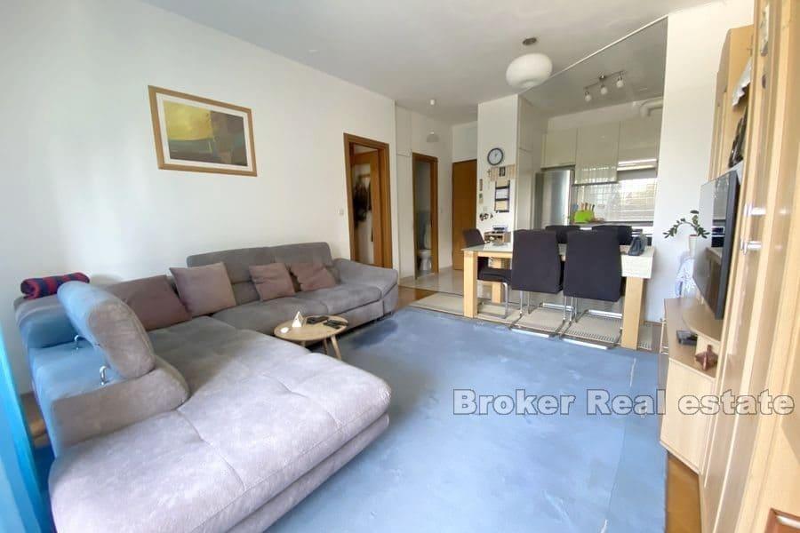 Znjan, appartement de deux chambres