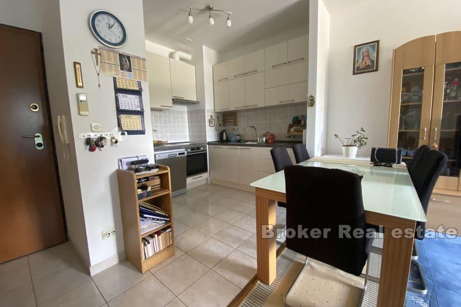 Znjan, appartement de deux chambres