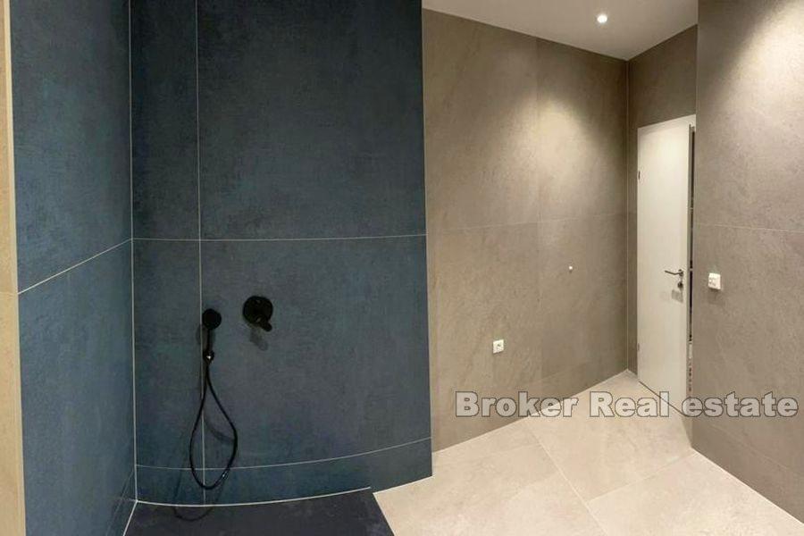 Apartmán se 3 ložnicemi a výhledem na moře