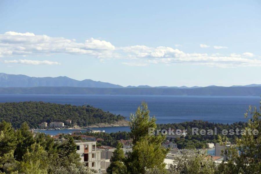 Three bedroom apartment with an open sea view