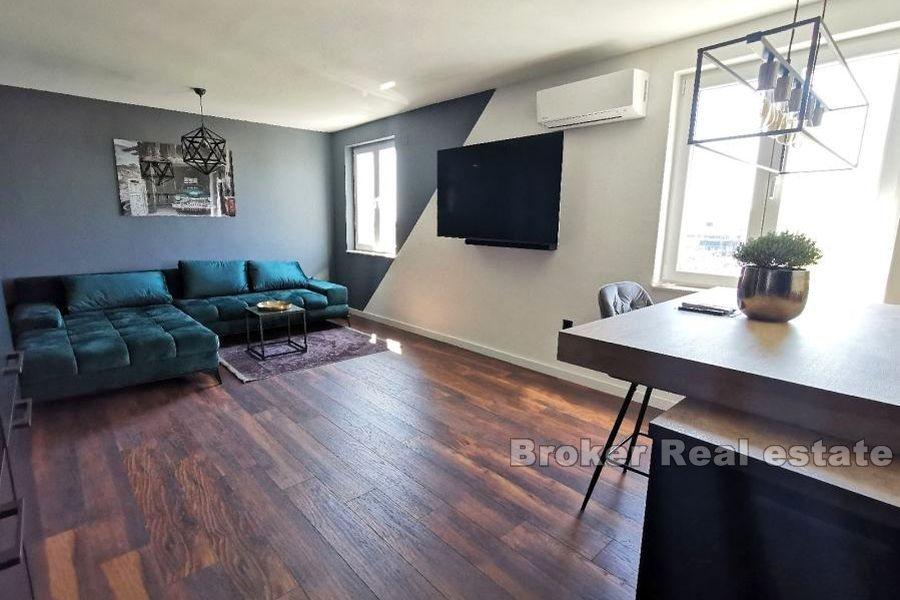 Manuš, two-room apartment near the center