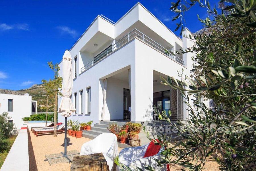 Villa de luxe avec vue mer