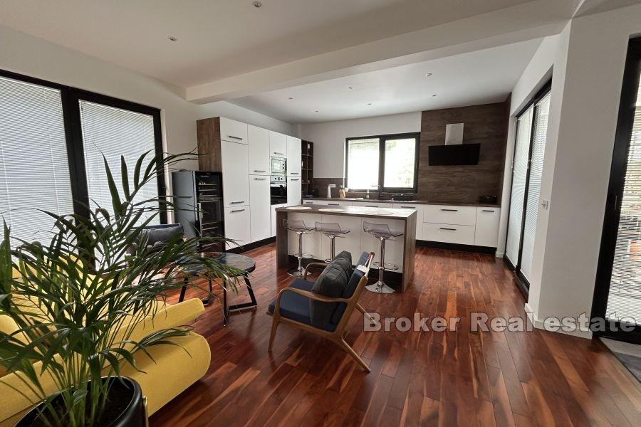 Luxusní vila s výhledem na moře