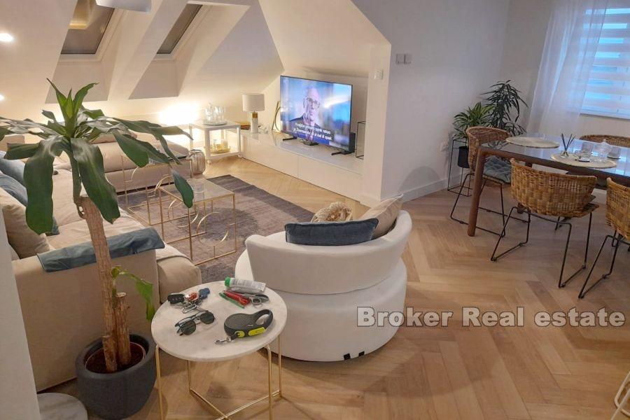 Bačvice - Luksuriøs treroms leilighet