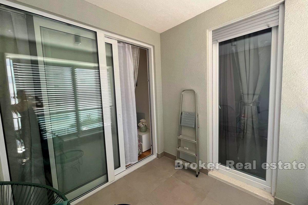 Modernly furnished one-bedroom apartment