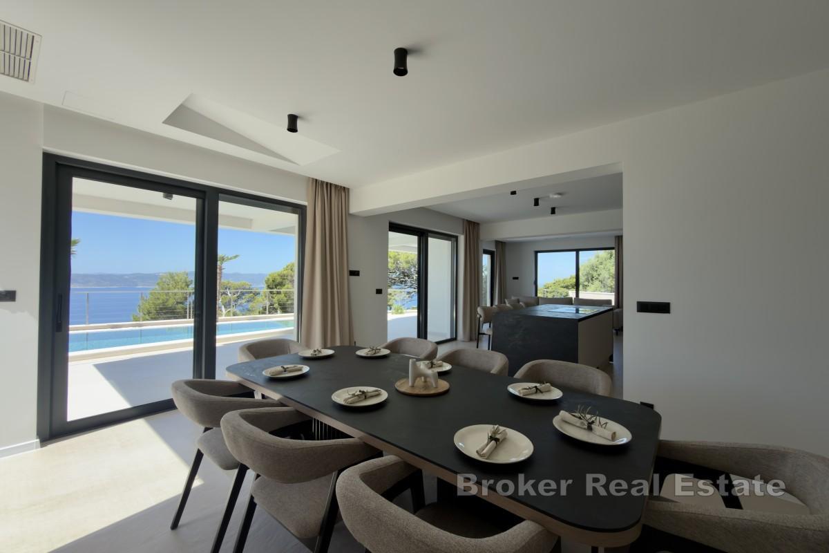 Luxushaus mit Pool und Meerblick