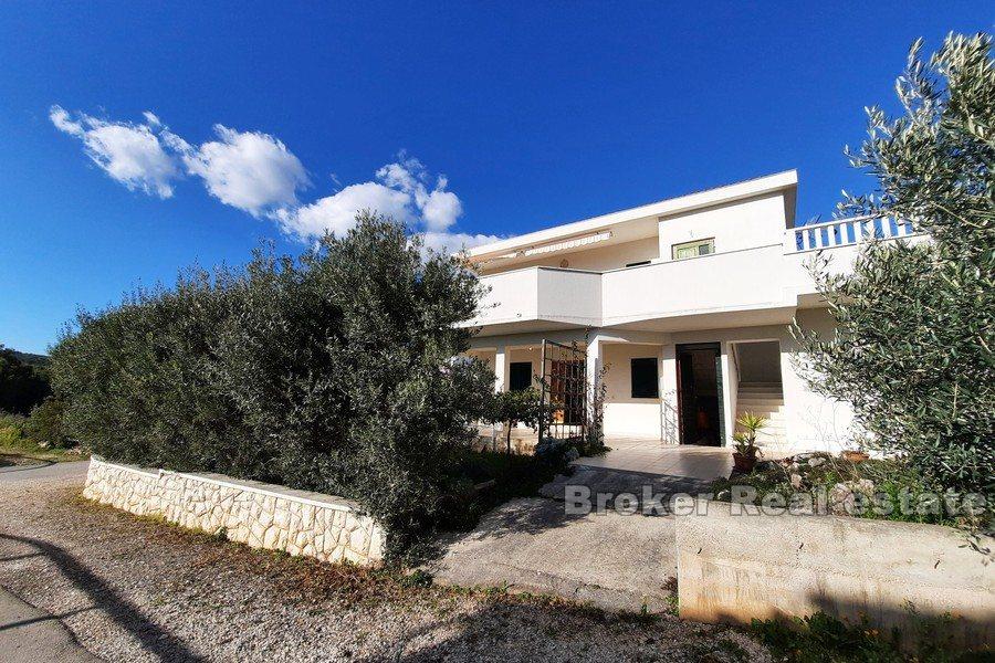 Casa con vista mare