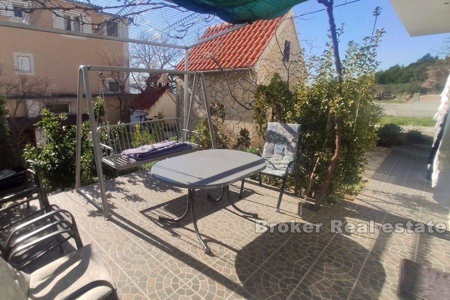 Immeuble avec vue sur la mer