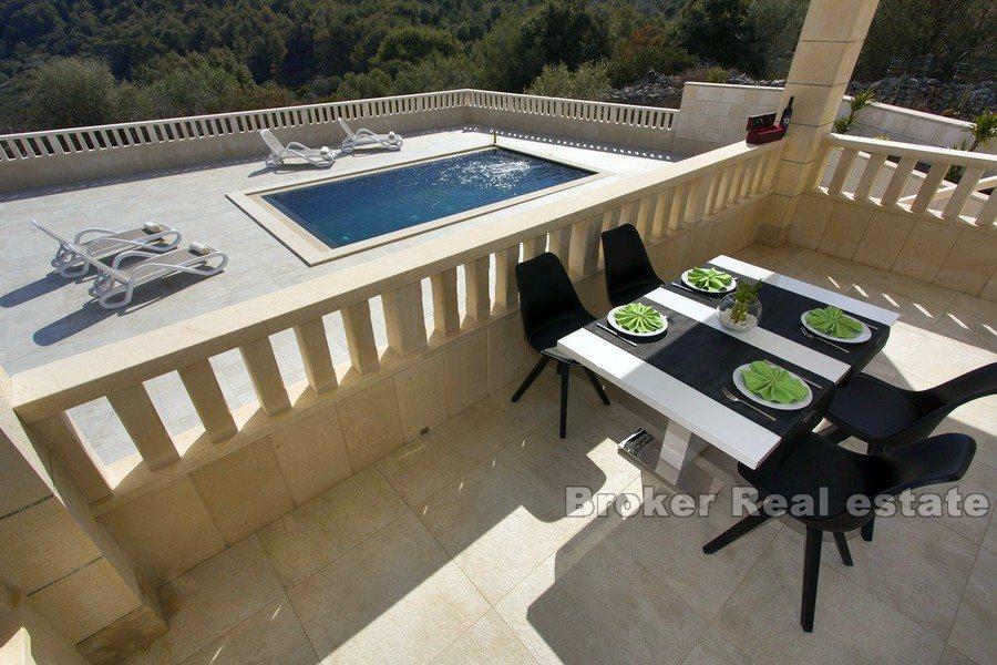 Charmante Villa mit Meerblick