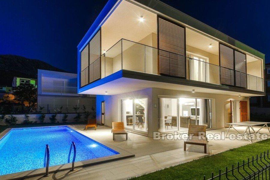 Moderne Villa mit Pool