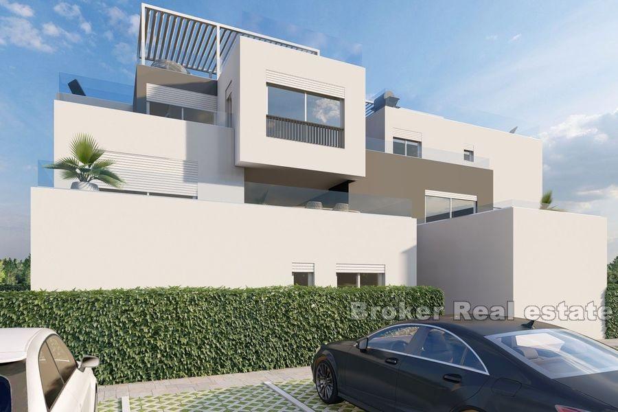 Nově postavené apartmány s výhledem na moře