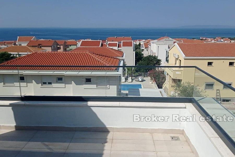 Luksusowy penthouse z widokiem na morze