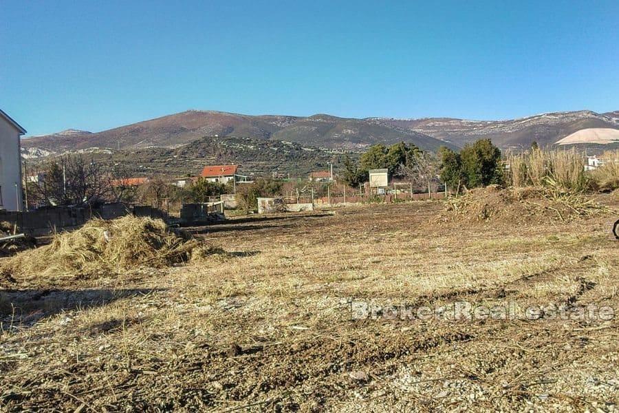 Building land near the sea