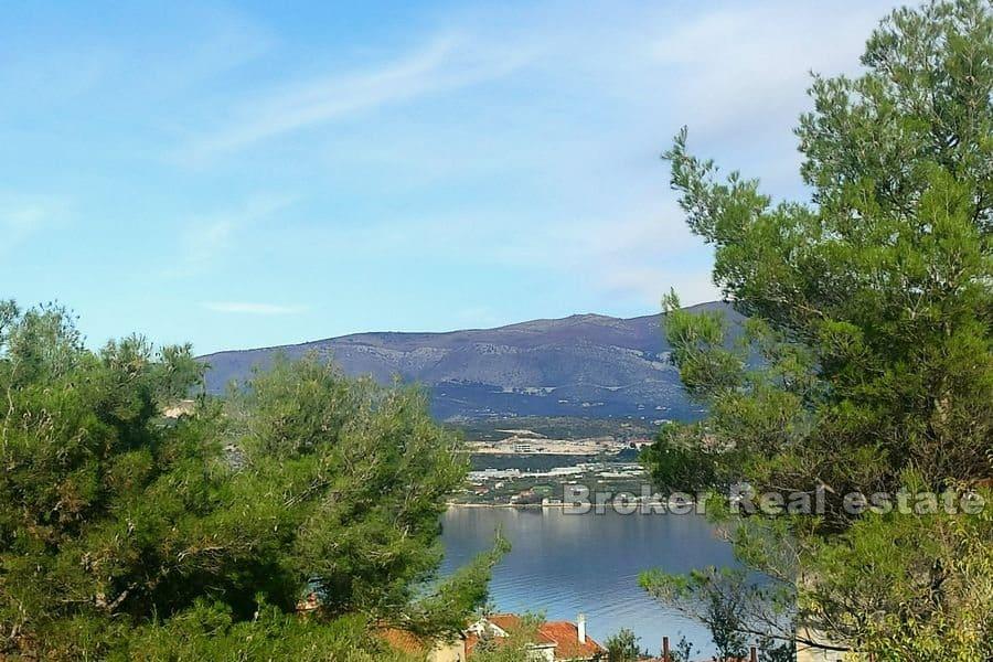 Building plot with sea view