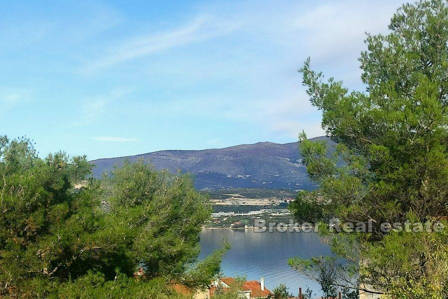 Building plot with sea view