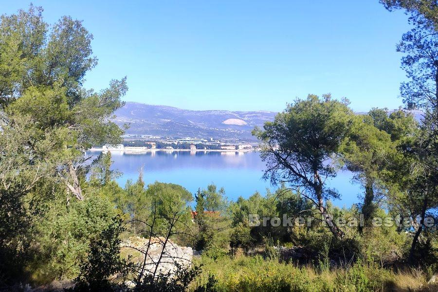 Building plot with sea view