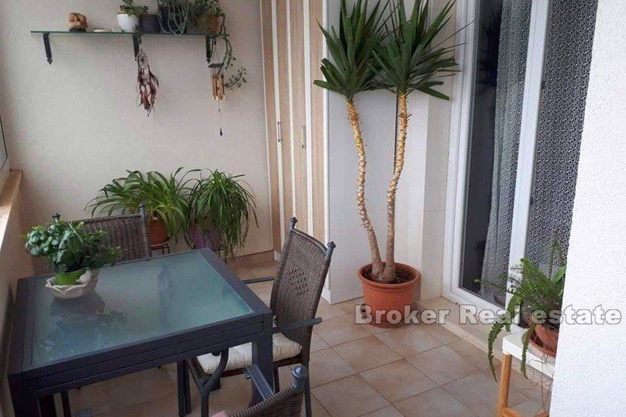 Leilighet med 2 soverom og havutsikt