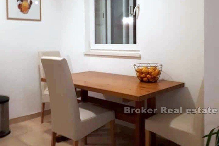 Leilighet med 2 soverom og havutsikt