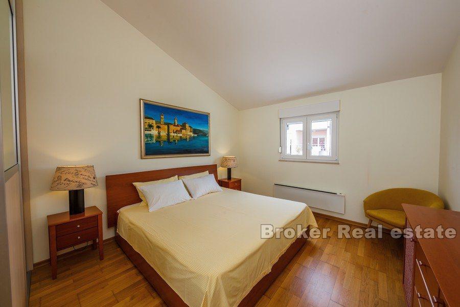 Apartament z 3 sypialniami i widokiem na morze