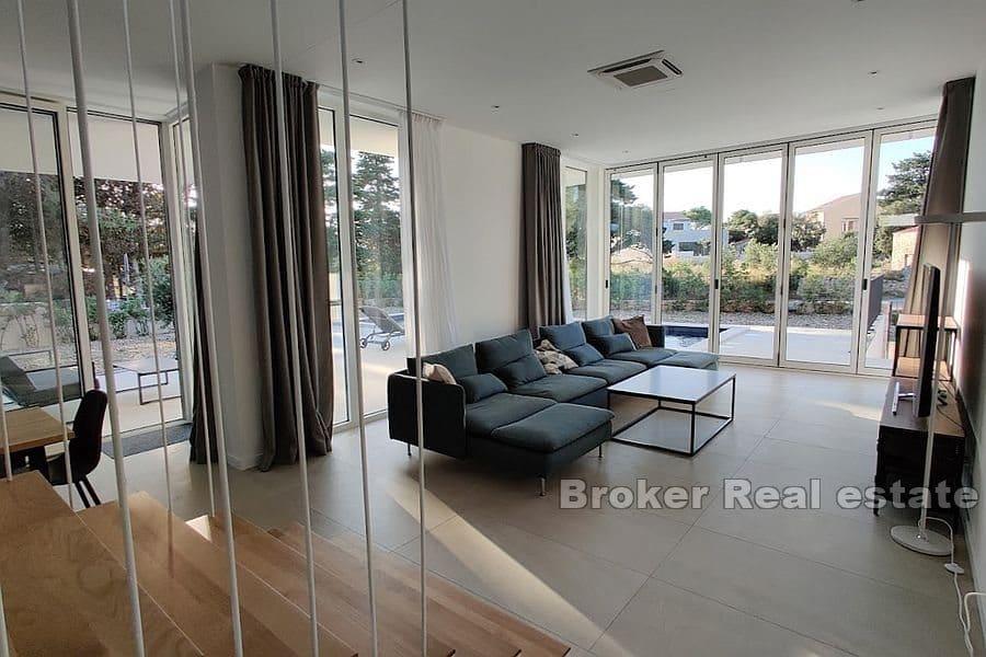 Villa avec piscine proche de la mer