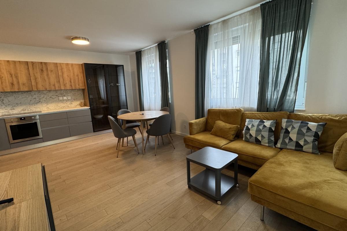 001-2041-118-Zagreb-Fully-furnished-apartment-with-garage-for-rent