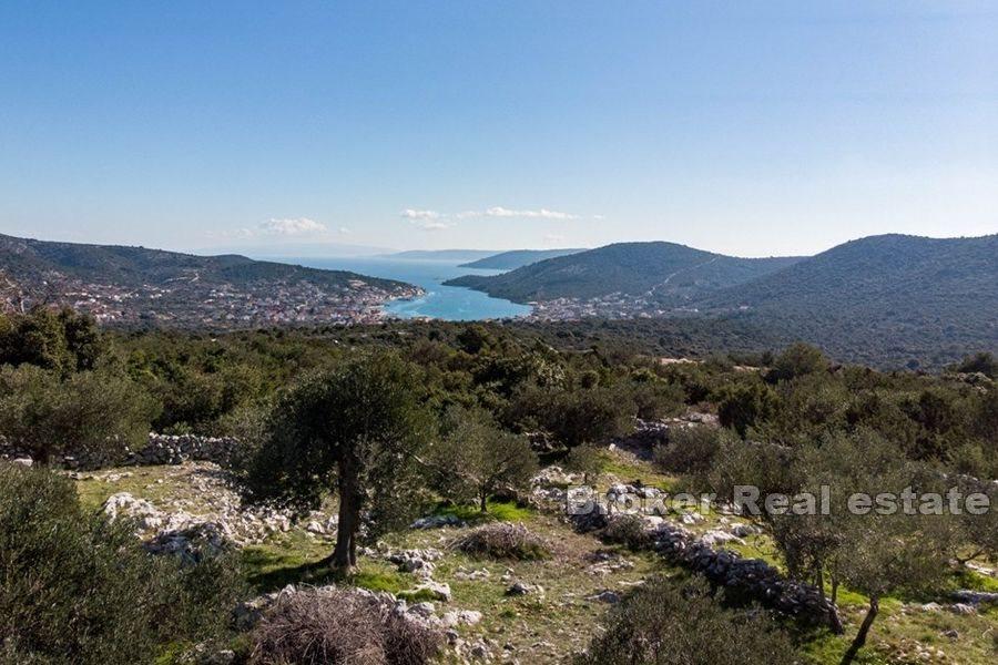 Building land with sea view
