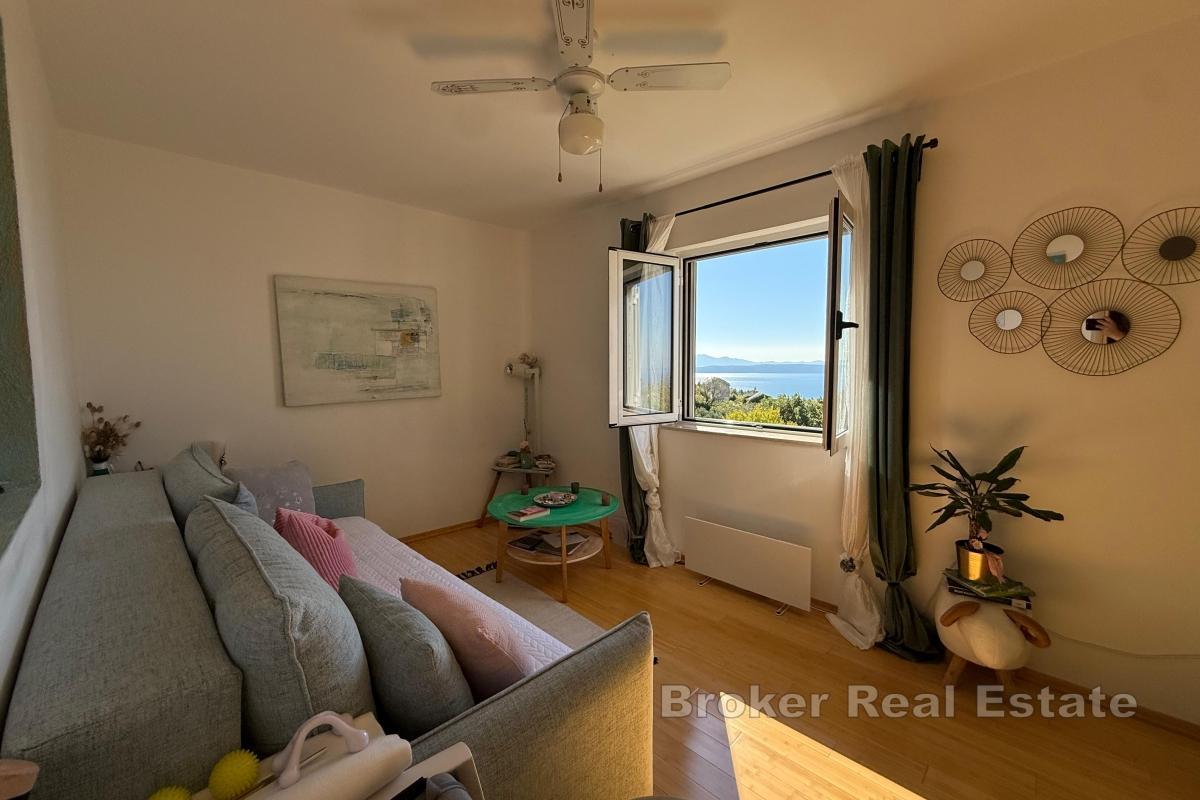 Дом с видом на море