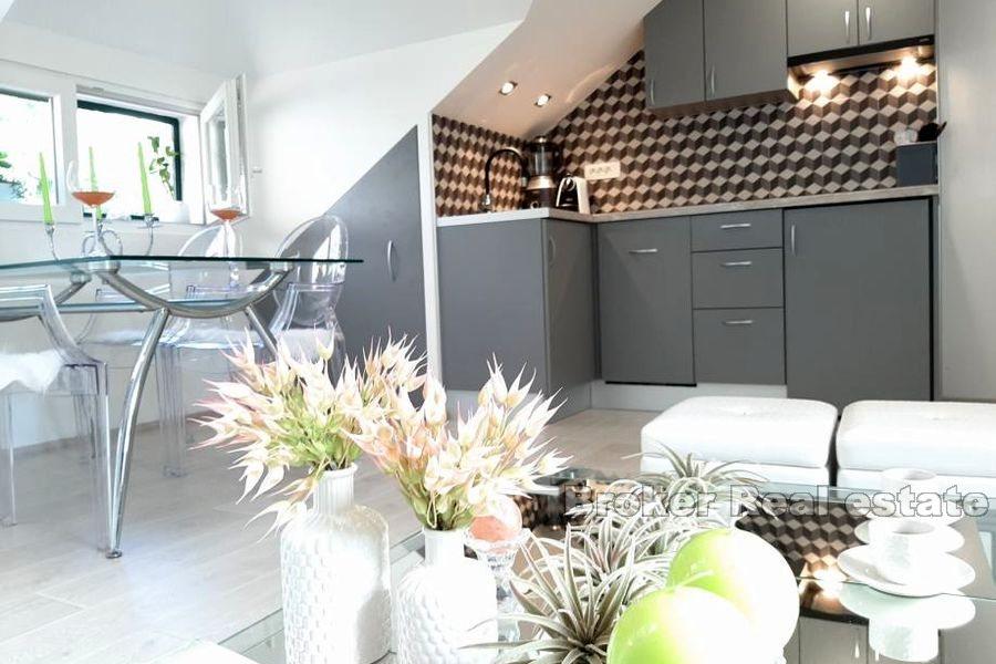 Bol, pohodlný apartmán s jednou ložnicí