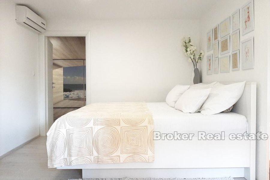 Bol, pohodlný apartmán s jednou ložnicí