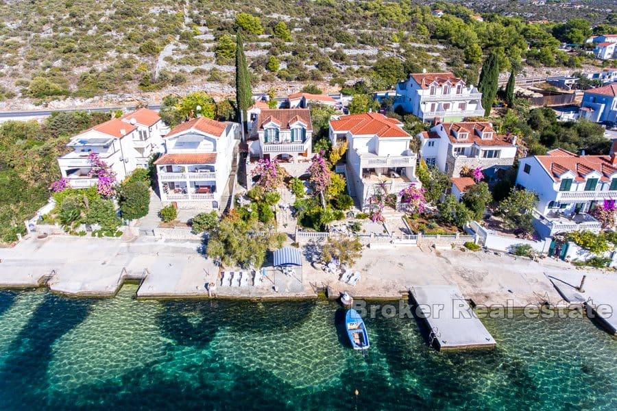 Haus in der ersten Reihe zum Meer
