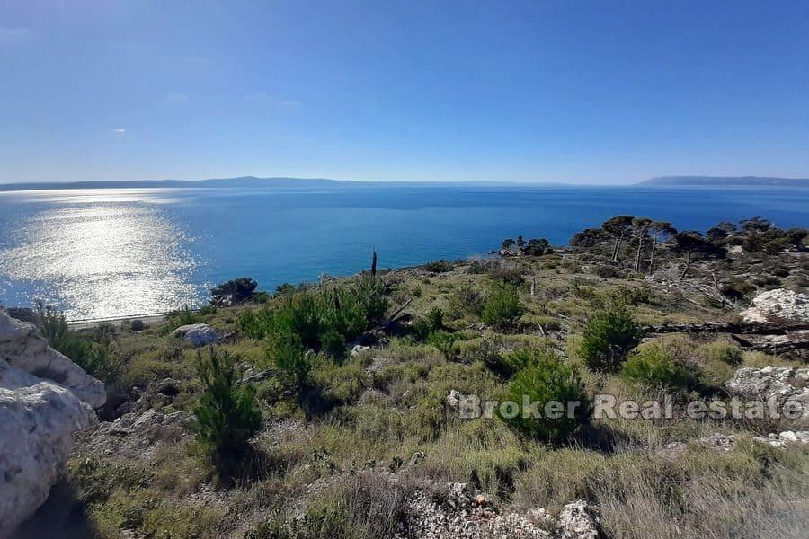 Građevinsko zemljište s panoramskim pogledom na more