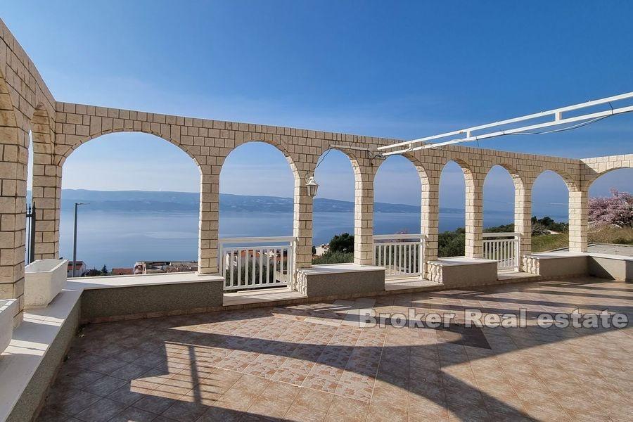 Kuća s otvorenim pogledom na more