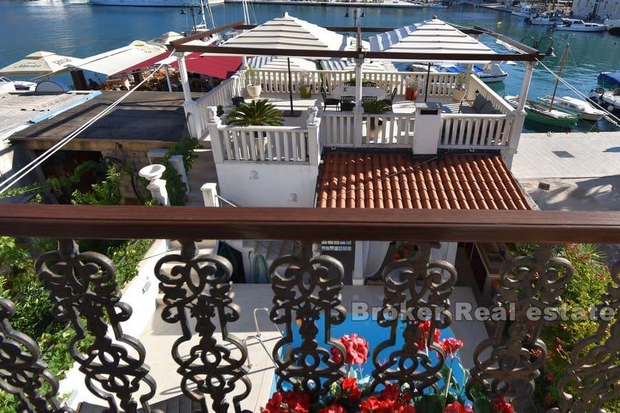 Unique property right on the waterfront