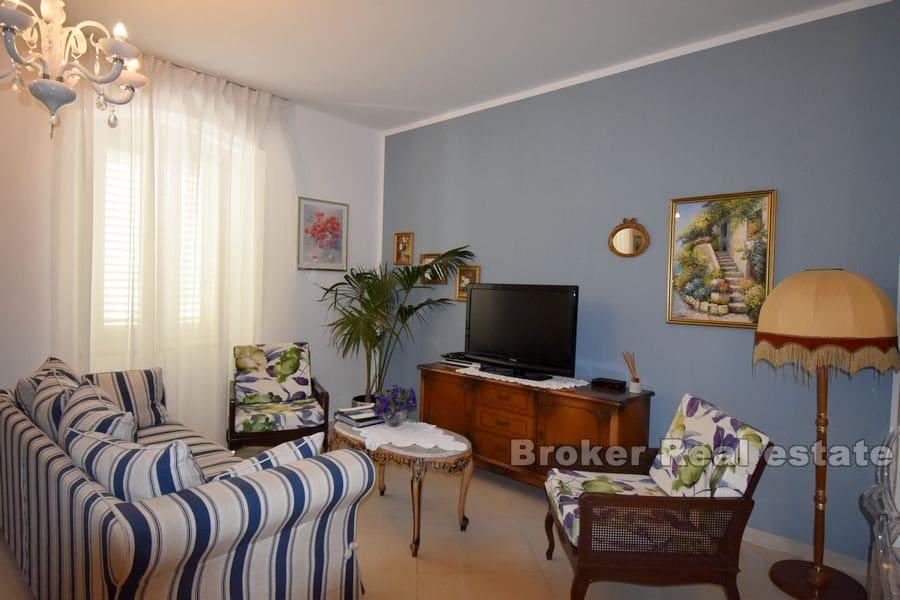 Unik fastighet precis vid vattnet