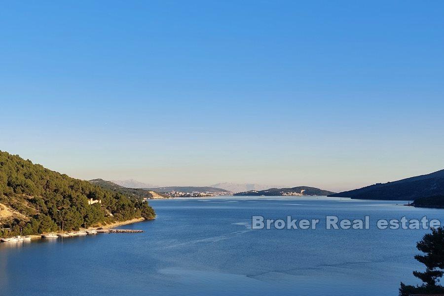 Dům ve druhé řadě k moři